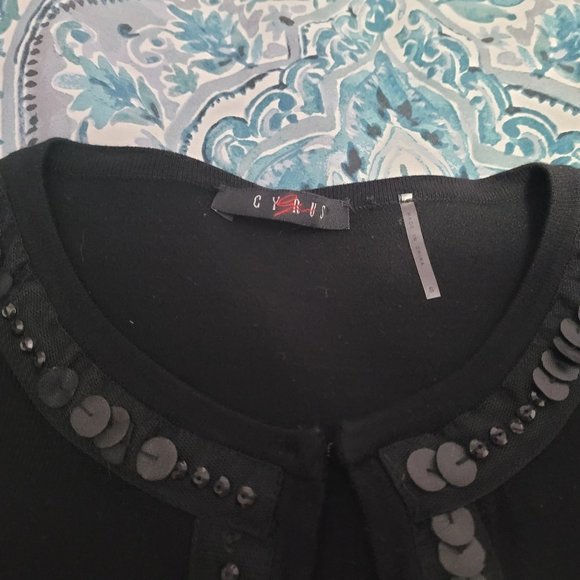 Black 3/4 Sleeve Stretchy Bling Open Front Cardigan Size Small EUC - Picture 5 of 9